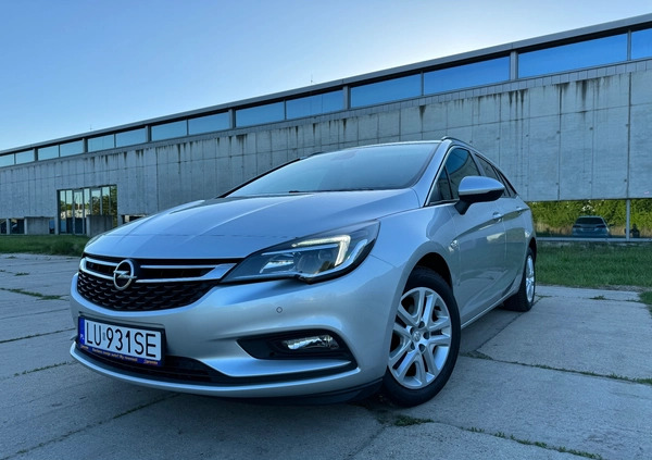 Opel Astra cena 38900 przebieg: 207000, rok produkcji 2019 z Lublin małe 254
